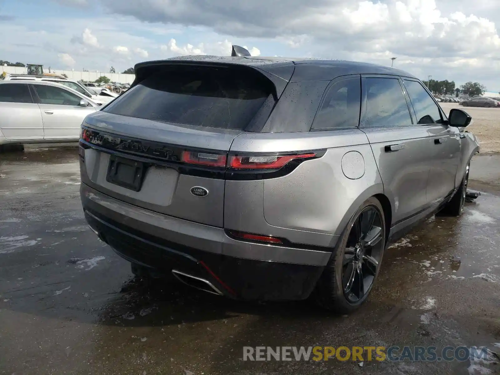 4 Photograph of a damaged car SALYK2FV0LA238207 LAND ROVER RANGEROVER 2020