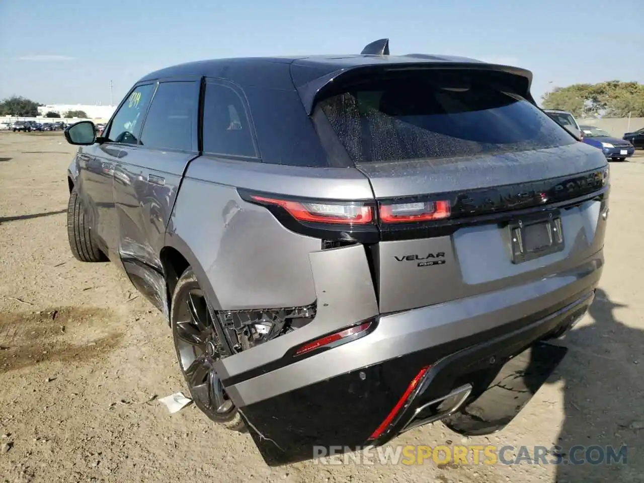 3 Photograph of a damaged car SALYK2FV2LA245417 LAND ROVER RANGEROVER 2020