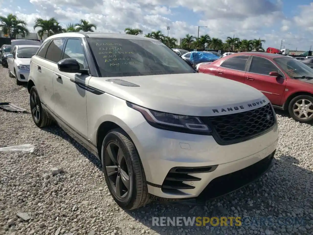 1 Photograph of a damaged car SALYK2FV4LA271839 LAND ROVER RANGEROVER 2020