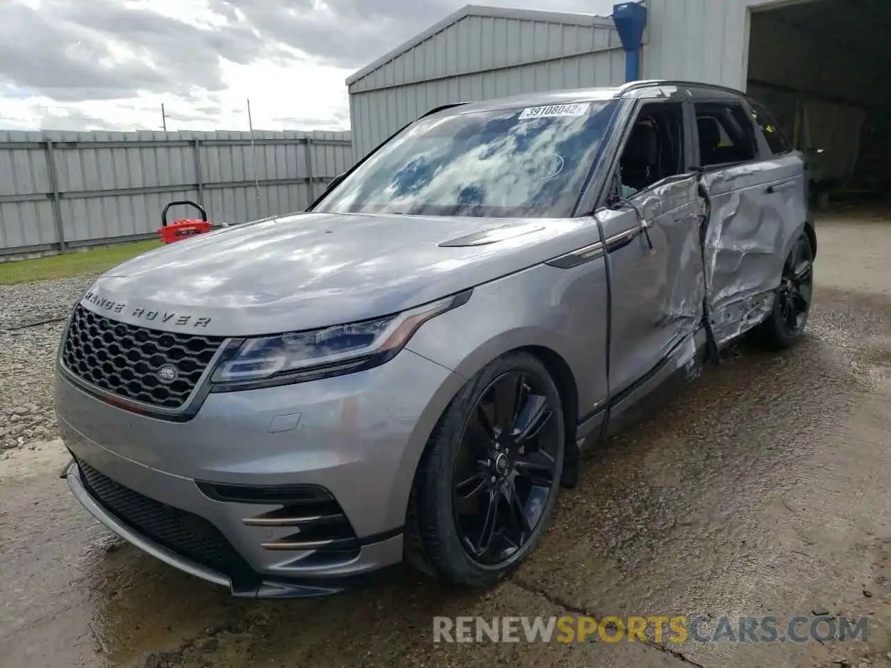 2 Photograph of a damaged car SALYK2FV7LA265002 LAND ROVER RANGEROVER 2020