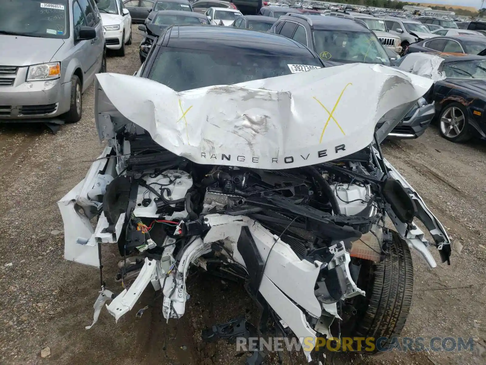 7 Photograph of a damaged car SALYK2FV8LA241095 LAND ROVER RANGEROVER 2020