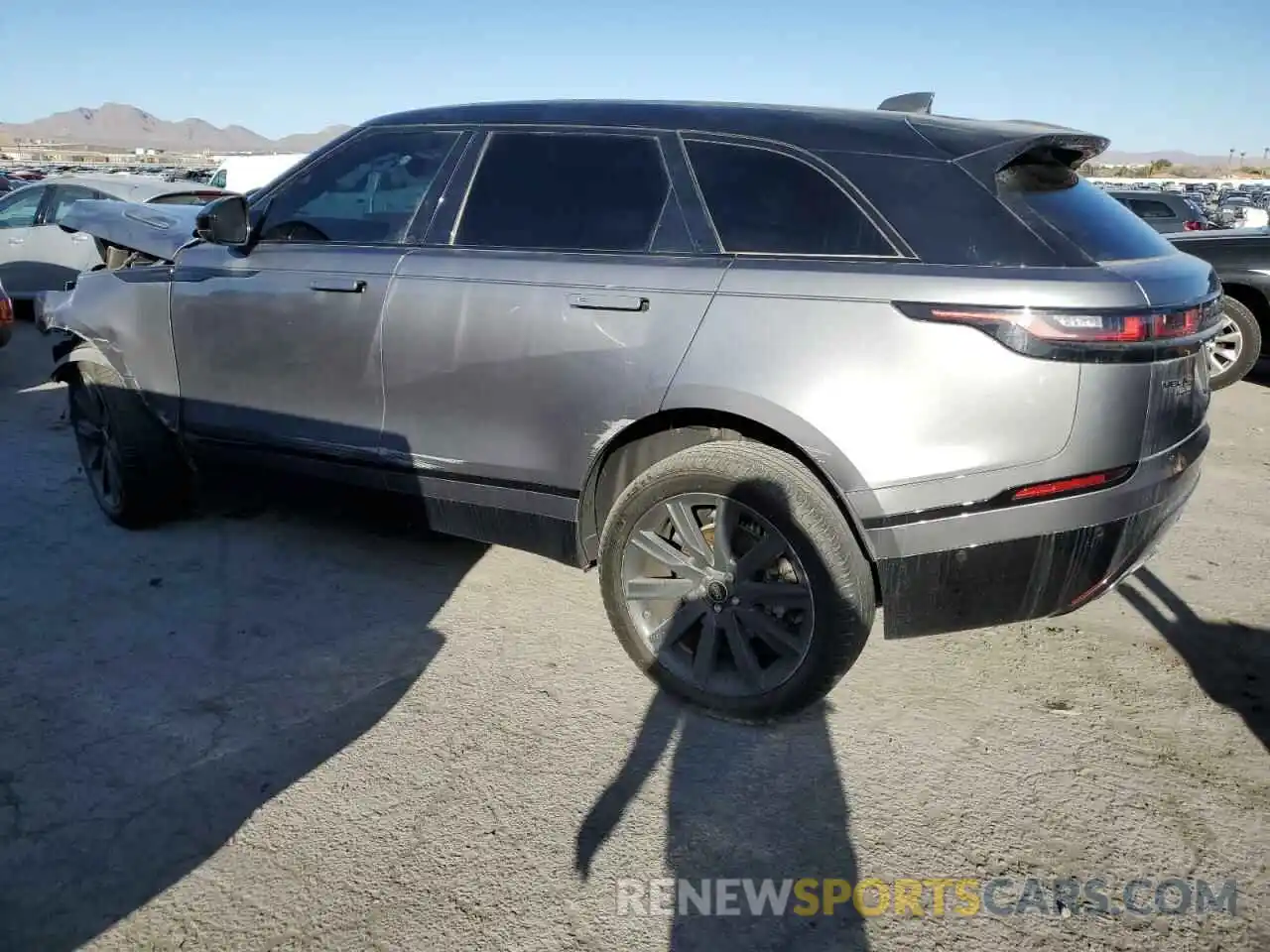 2 Photograph of a damaged car SALYM2EV0LA249154 LAND ROVER RANGEROVER 2020