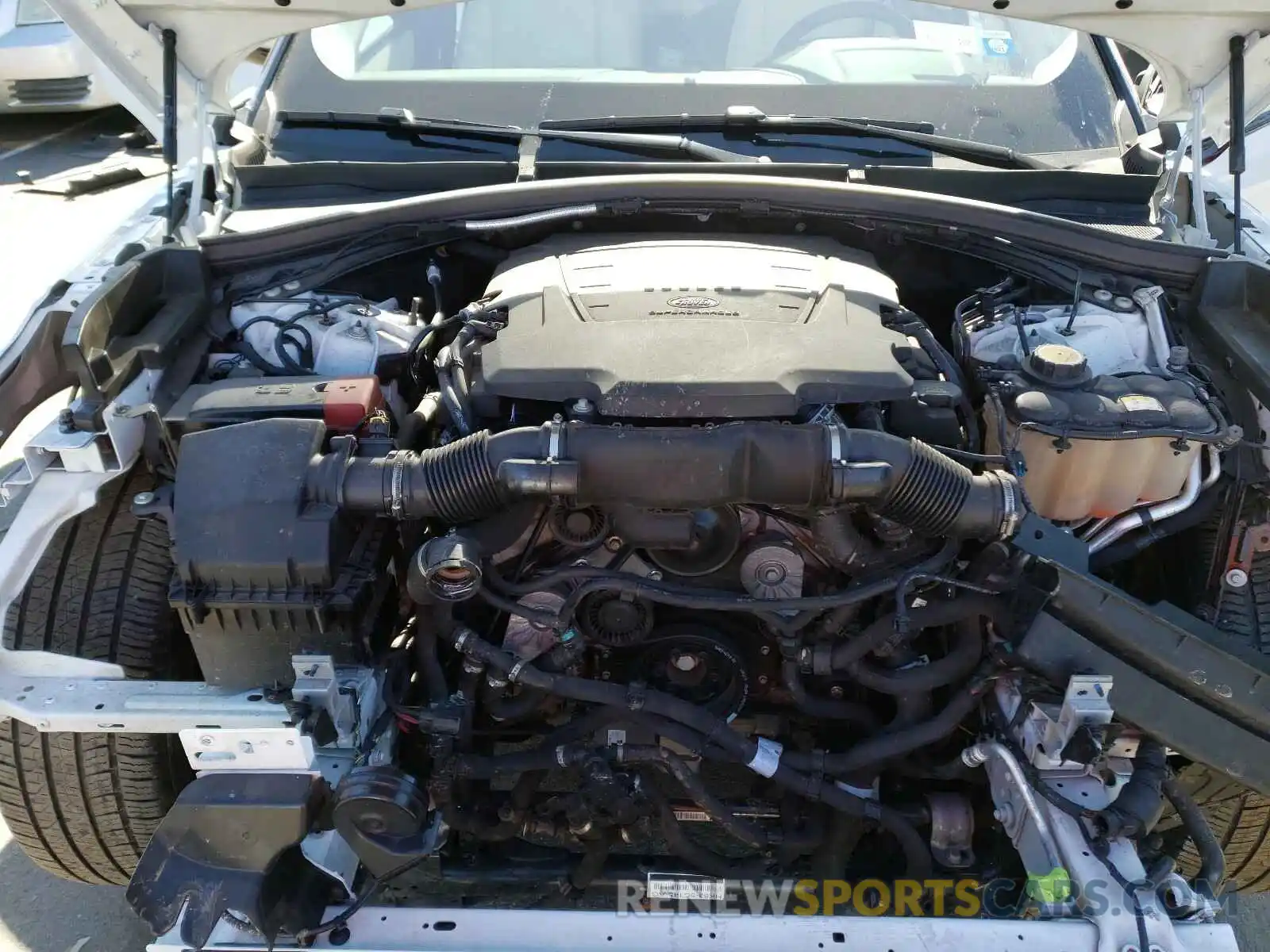 7 Photograph of a damaged car SALYM2EV2LA248944 LAND ROVER RANGEROVER 2020