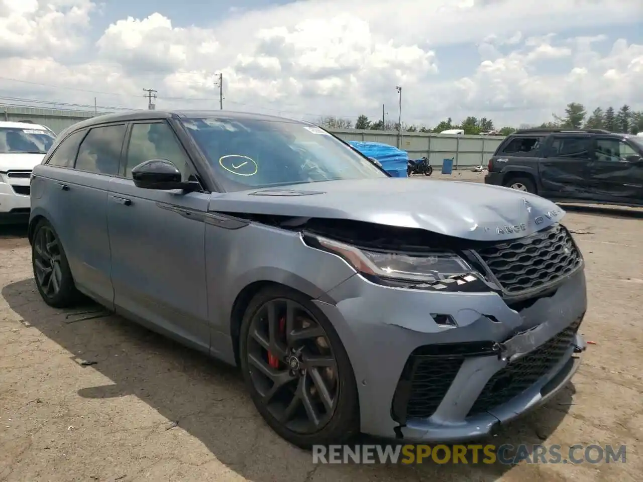 1 Photograph of a damaged car SALYU2EE8LA256689 LAND ROVER RANGEROVER 2020