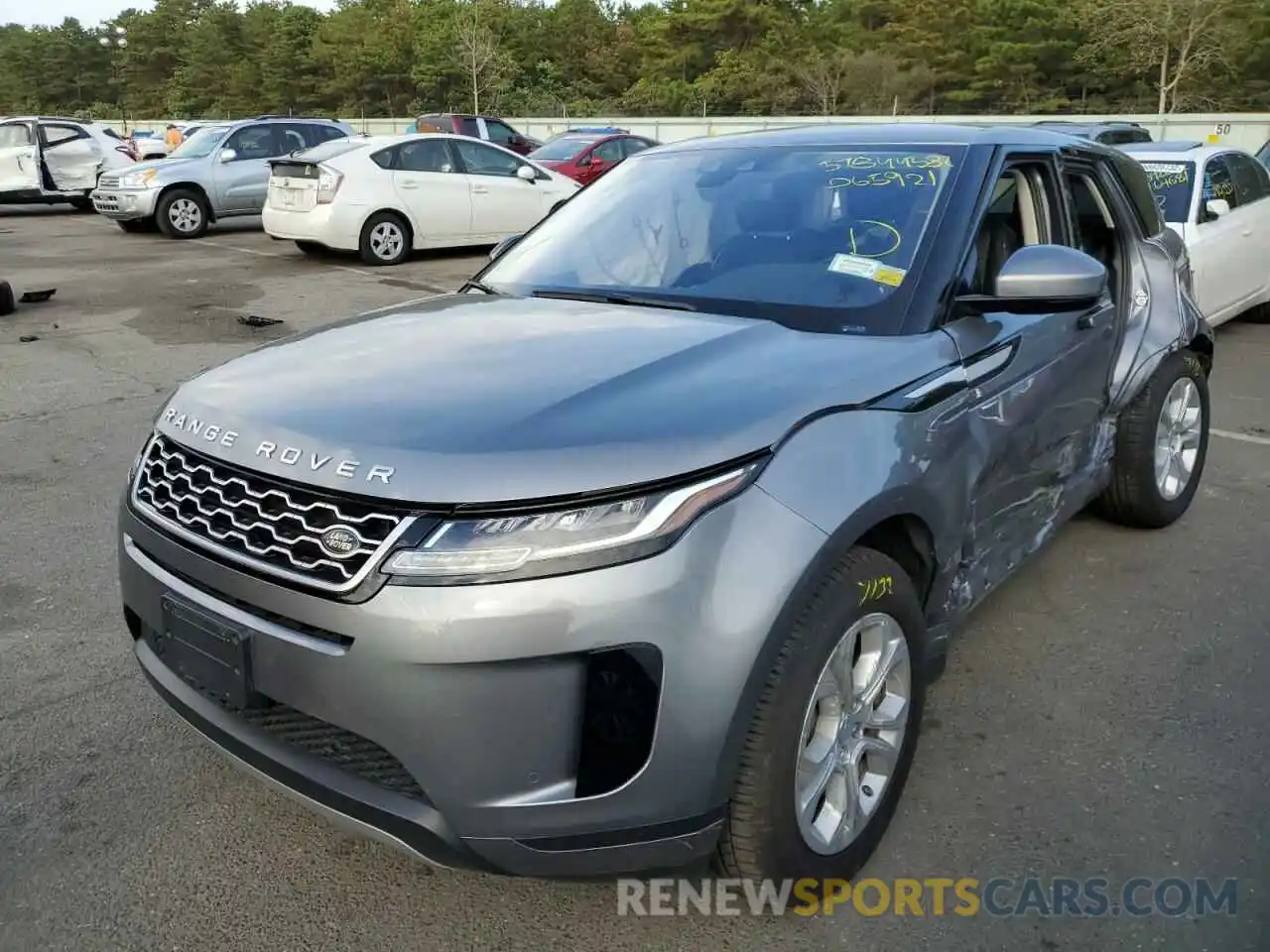 2 Photograph of a damaged car SALZJ2FX0LH065921 LAND ROVER RANGEROVER 2020