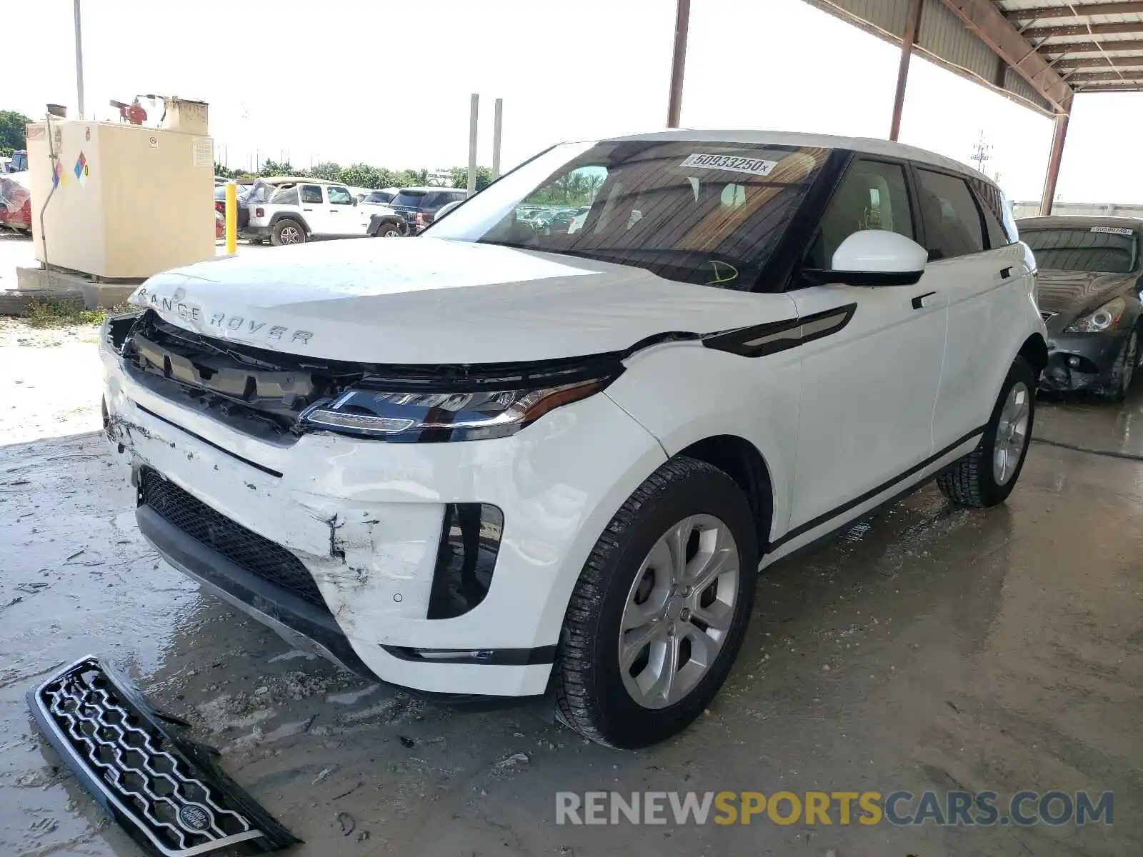 2 Photograph of a damaged car SALZJ2FX0LH069810 LAND ROVER RANGEROVER 2020