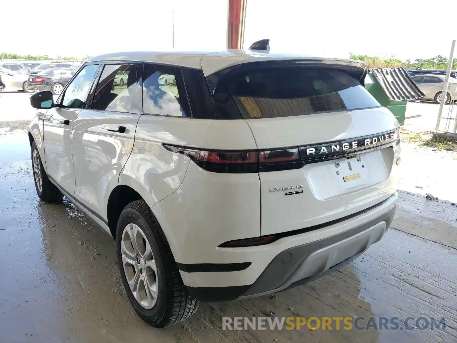 3 Photograph of a damaged car SALZJ2FX0LH069810 LAND ROVER RANGEROVER 2020