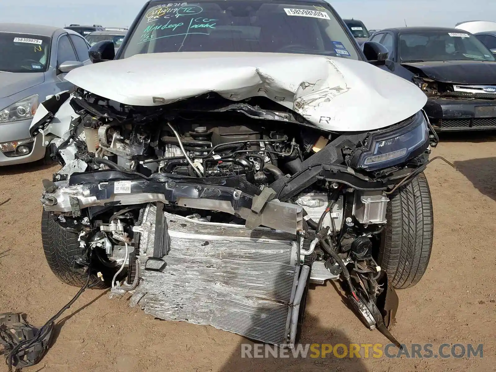 9 Photograph of a damaged car SALZJ2FX1LH005808 LAND ROVER RANGEROVER 2020