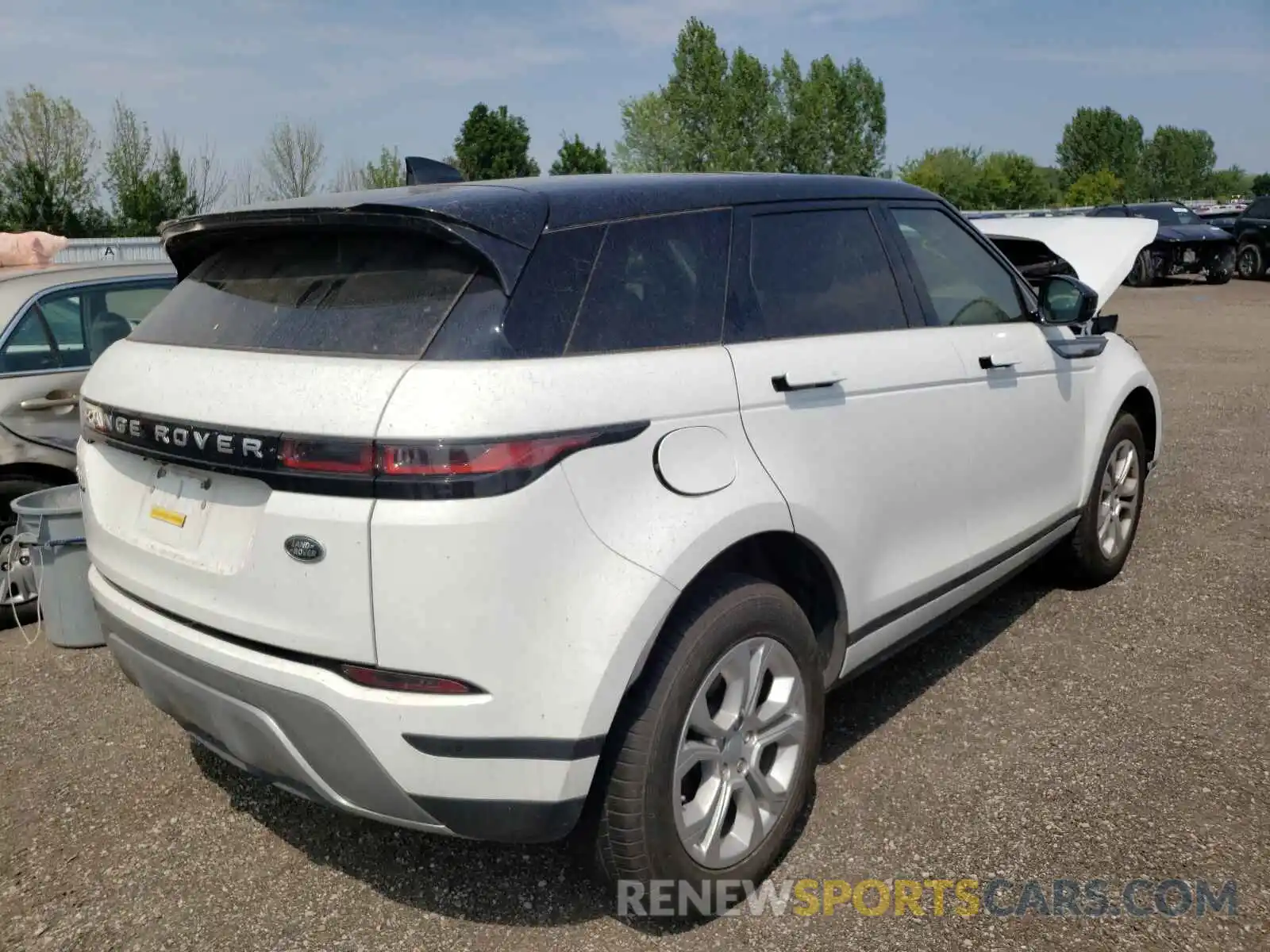 4 Photograph of a damaged car SALZJ2FX1LH055625 LAND ROVER RANGEROVER 2020