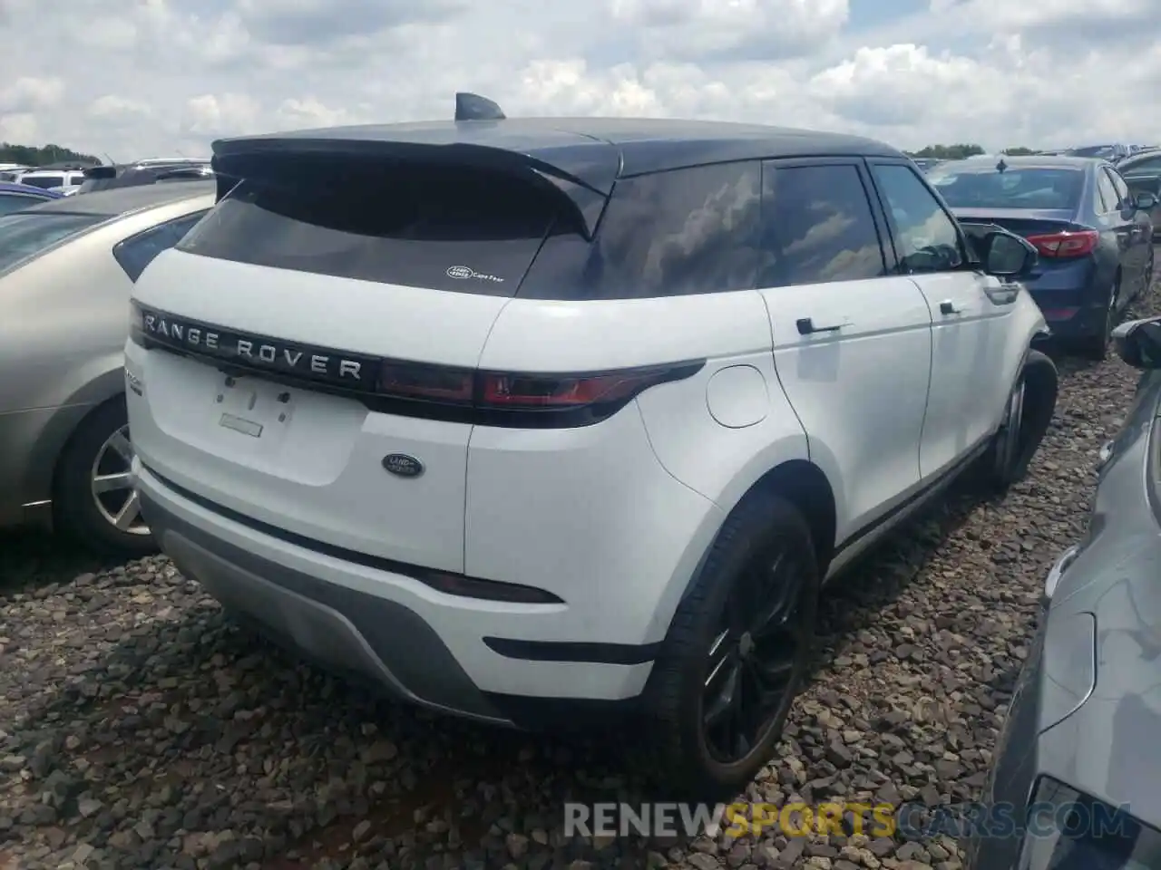 4 Photograph of a damaged car SALZJ2FX1LH070075 LAND ROVER RANGEROVER 2020