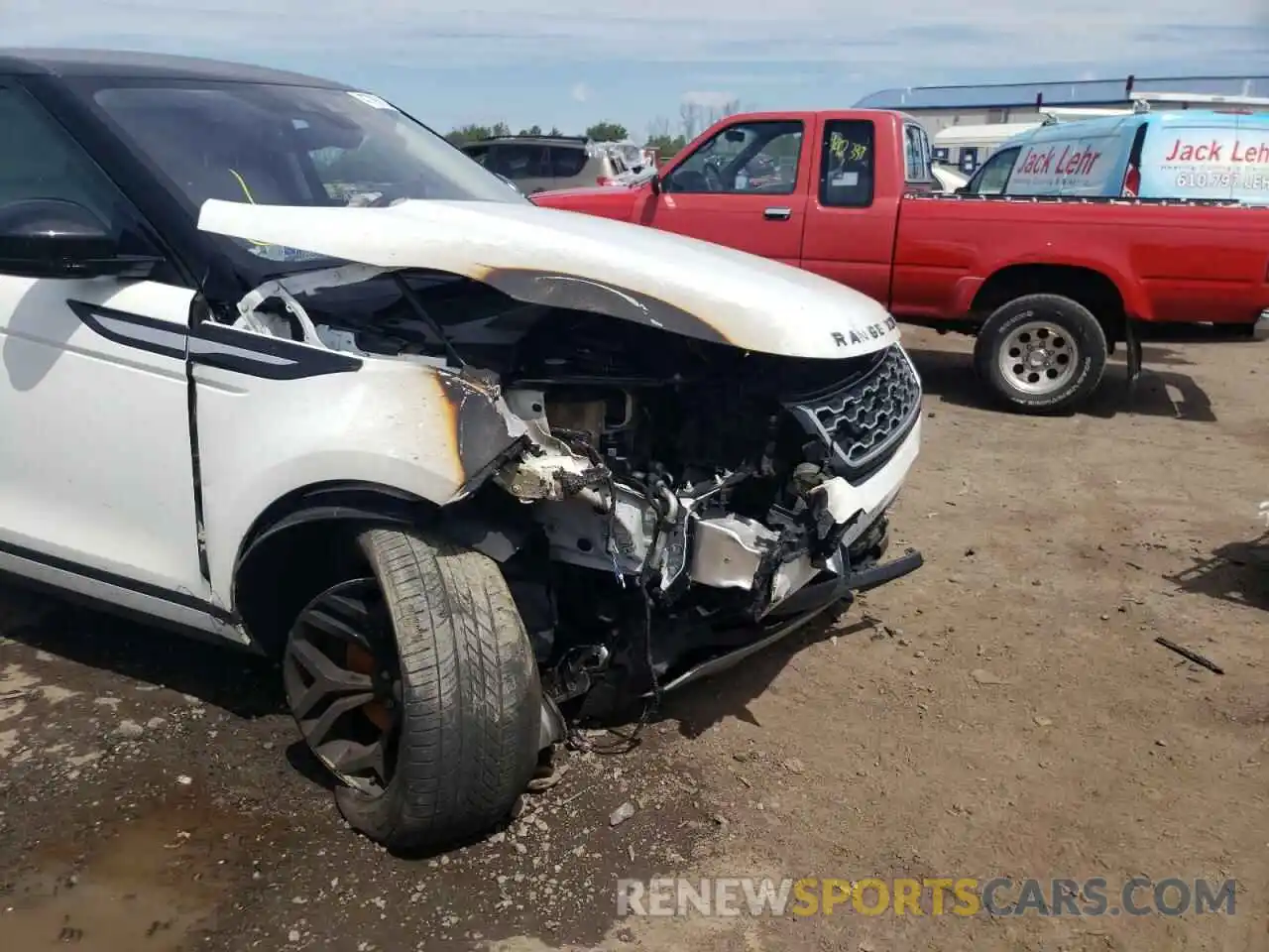 9 Photograph of a damaged car SALZJ2FX1LH070075 LAND ROVER RANGEROVER 2020