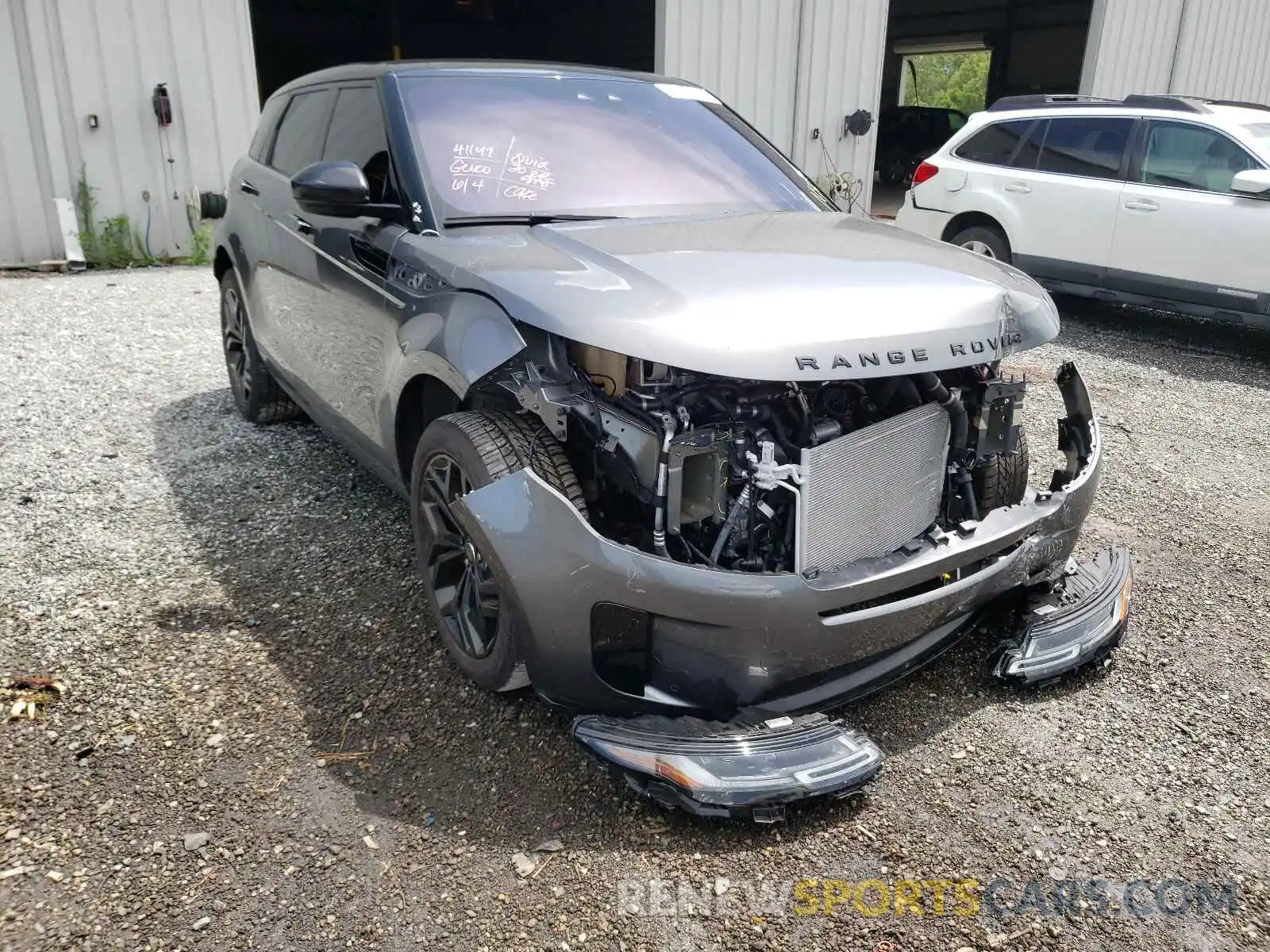 1 Photograph of a damaged car SALZJ2FX2LH024352 LAND ROVER RANGEROVER 2020