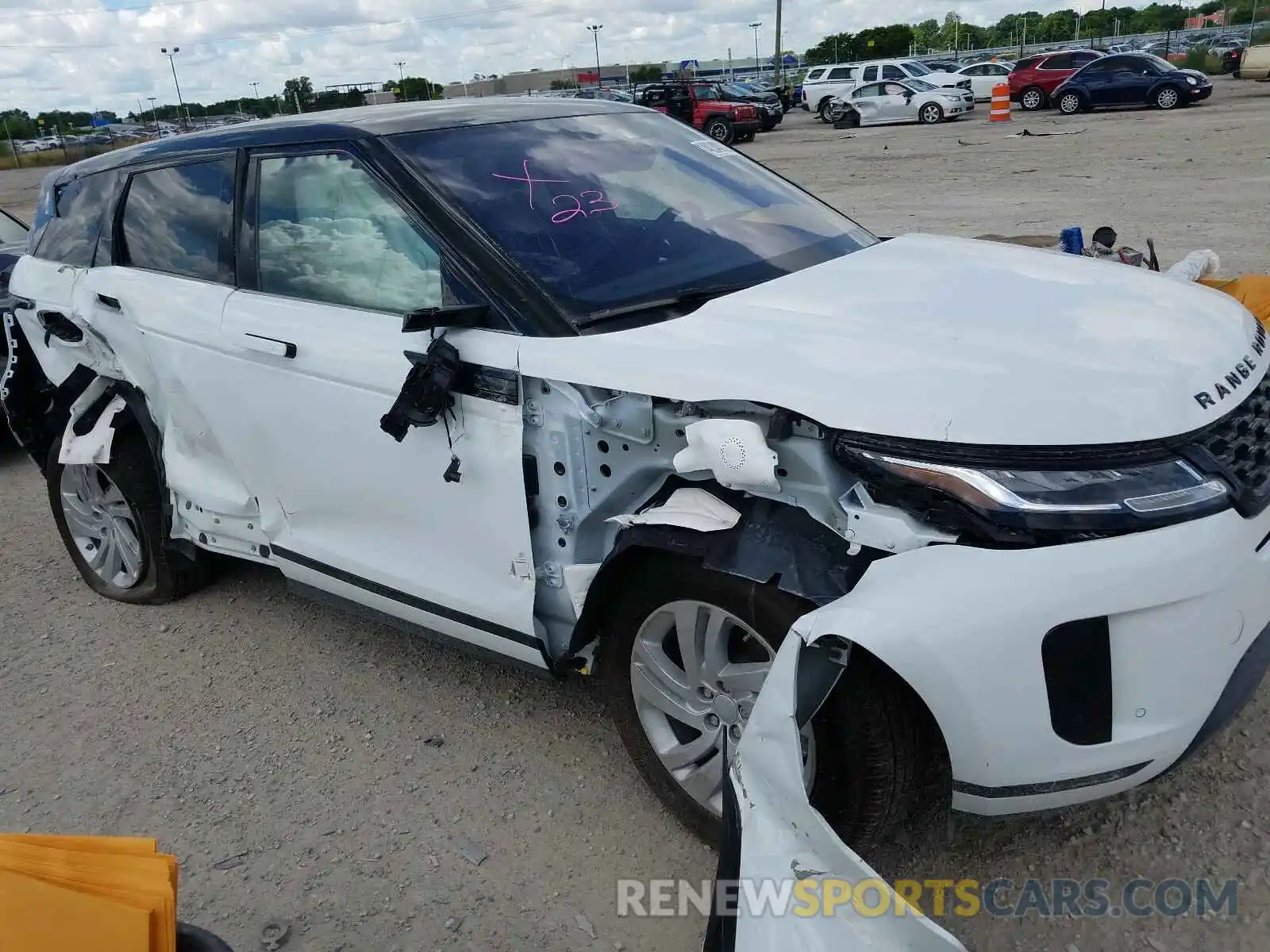 9 Фотография поврежденного автомобиля SALZJ2FX2LH083840 LAND ROVER RANGEROVER 2020