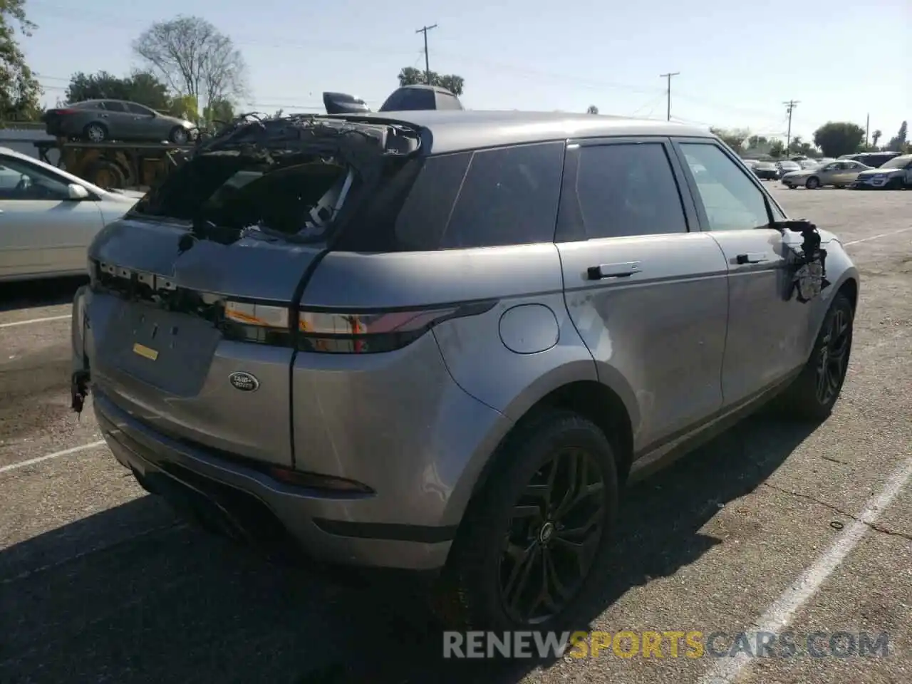 4 Photograph of a damaged car SALZJ2FX2LH100488 LAND ROVER RANGEROVER 2020