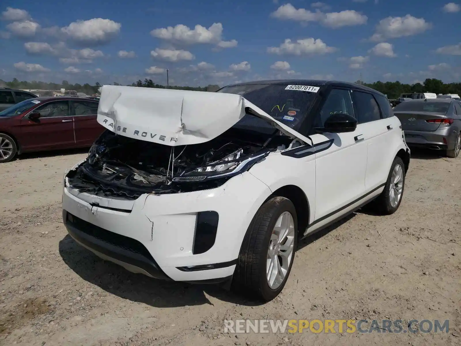 2 Photograph of a damaged car SALZJ2FX3LH043668 LAND ROVER RANGEROVER 2020