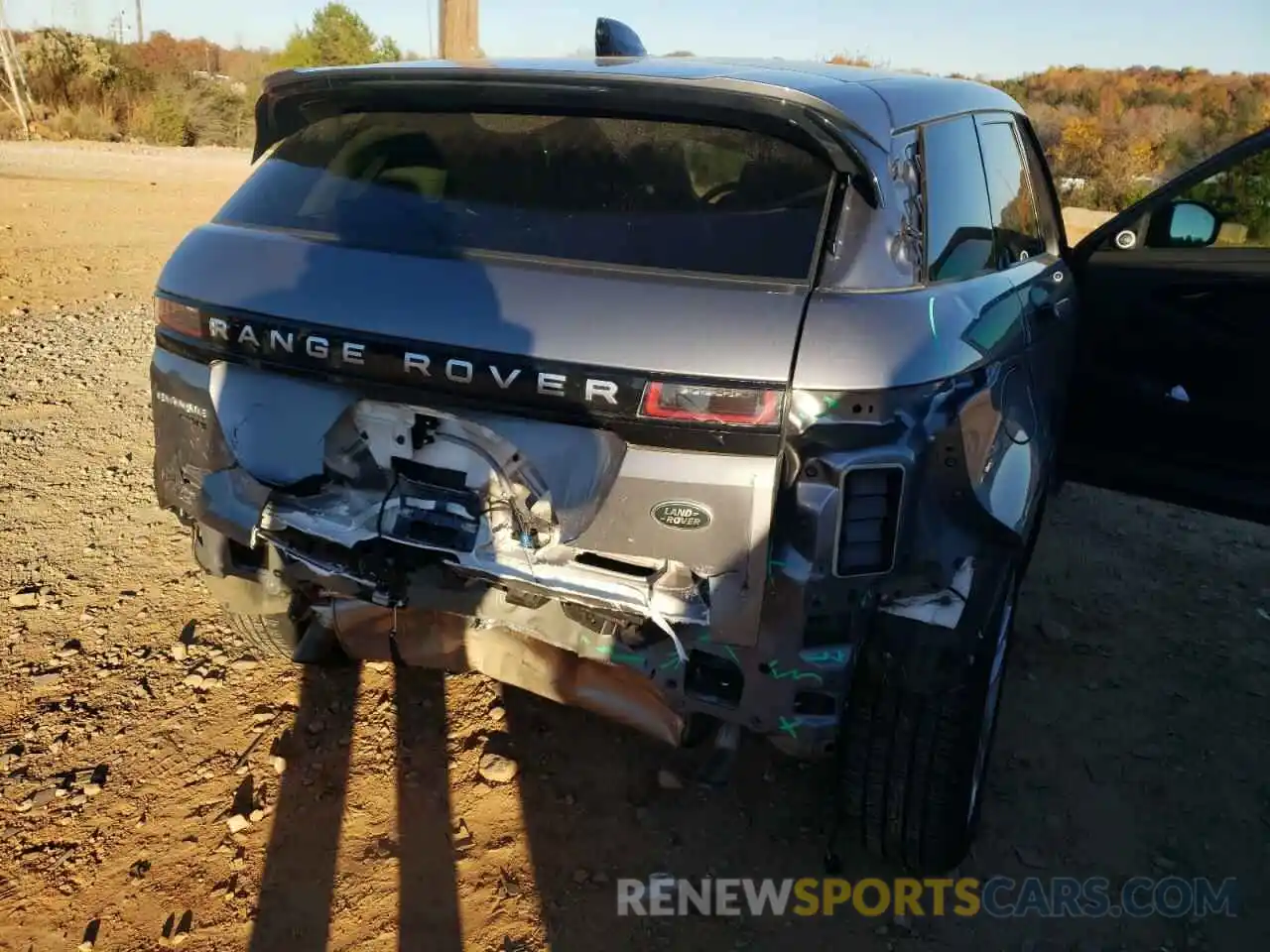 9 Photograph of a damaged car SALZJ2FX7LH038523 LAND ROVER RANGEROVER 2020