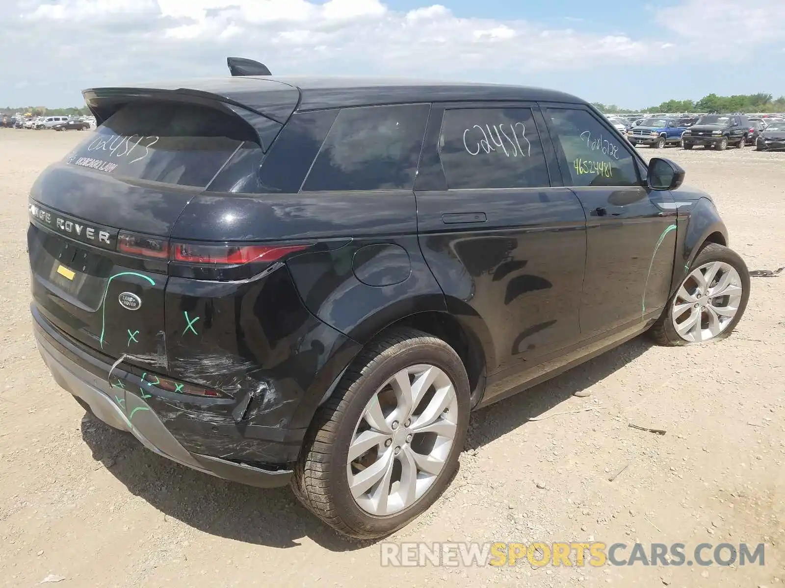 4 Photograph of a damaged car SALZJ2FX8LH020693 LAND ROVER RANGEROVER 2020