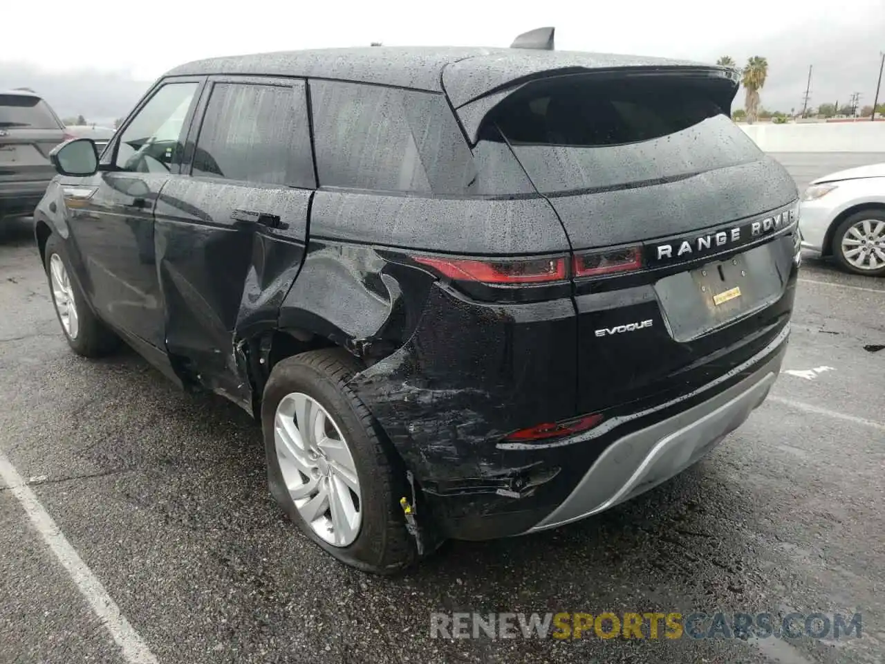 3 Photograph of a damaged car SALZJ2FX8LH085673 LAND ROVER RANGEROVER 2020