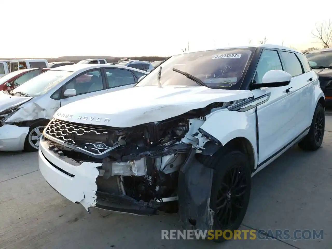 2 Photograph of a damaged car SALZJ2FX8LH100608 LAND ROVER RANGEROVER 2020