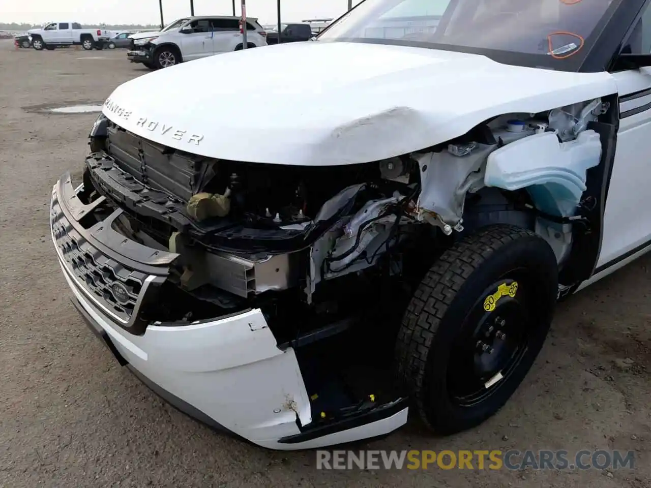 9 Photograph of a damaged car SALZJ2FX9LH080191 LAND ROVER RANGEROVER 2020