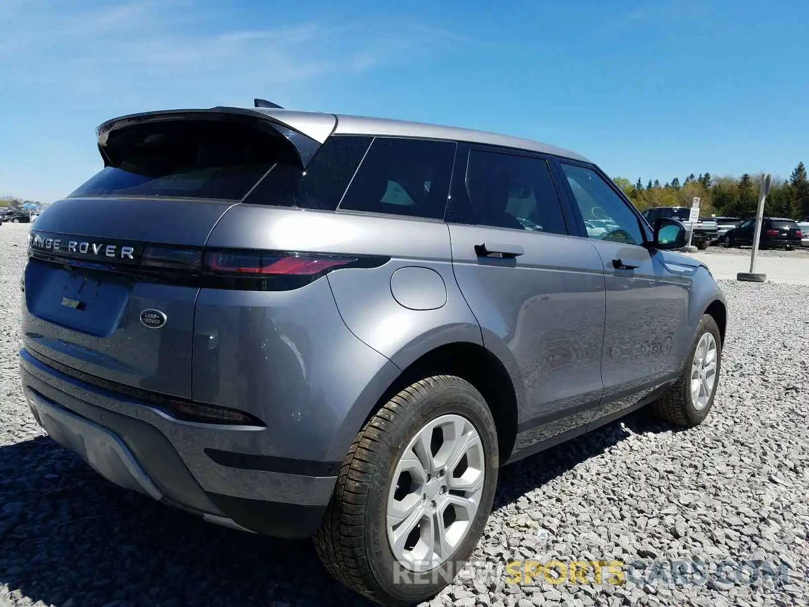 4 Photograph of a damaged car SALZJ2FXXLH036779 LAND ROVER RANGEROVER 2020