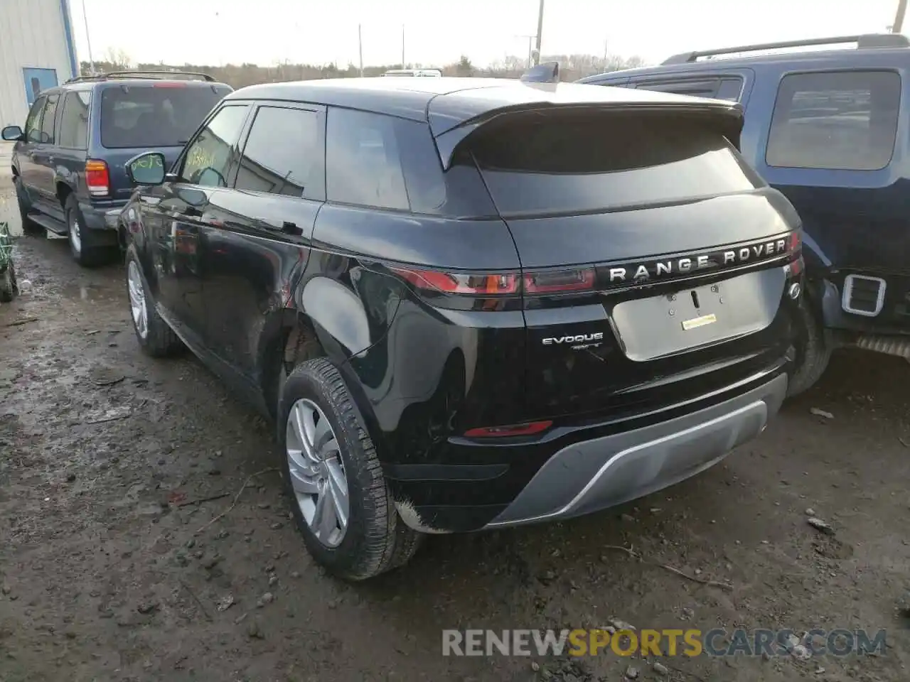 3 Photograph of a damaged car SALZJ2FXXLH050942 LAND ROVER RANGEROVER 2020