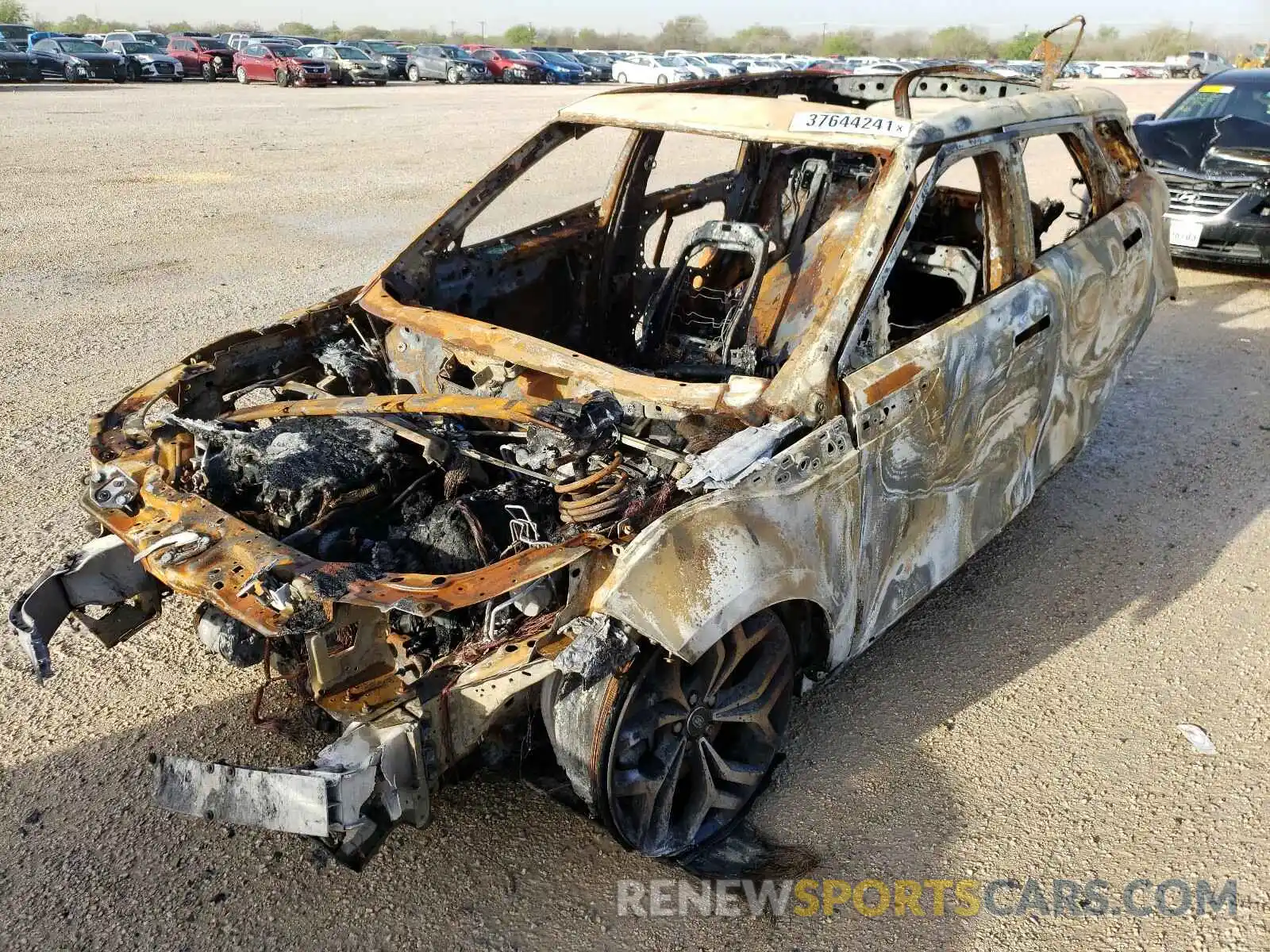 2 Photograph of a damaged car SALZL2FX0LH032783 LAND ROVER RANGEROVER 2020