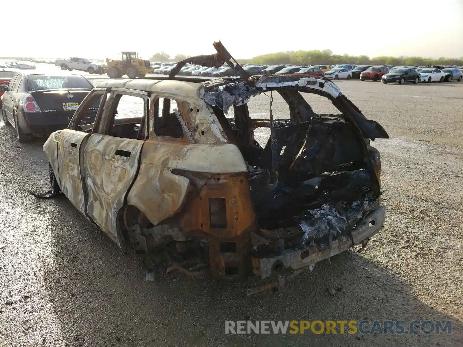 3 Photograph of a damaged car SALZL2FX0LH032783 LAND ROVER RANGEROVER 2020