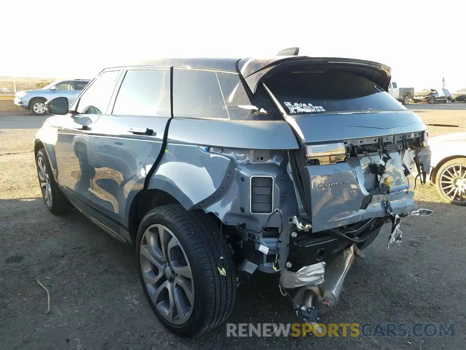 3 Photograph of a damaged car SALZL2FX1LH047504 LAND ROVER RANGEROVER 2020