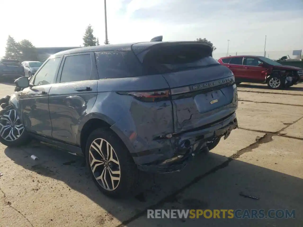 3 Photograph of a damaged car SALZL2FX5LH114850 LAND ROVER RANGEROVER 2020