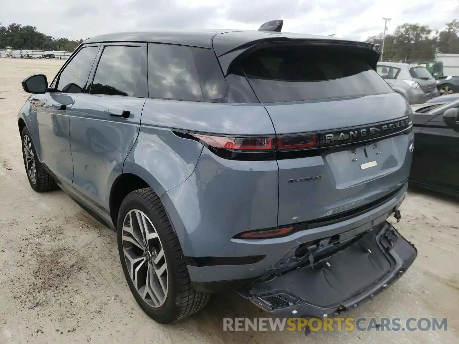 3 Photograph of a damaged car SALZL2FX9LH041756 LAND ROVER RANGEROVER 2020