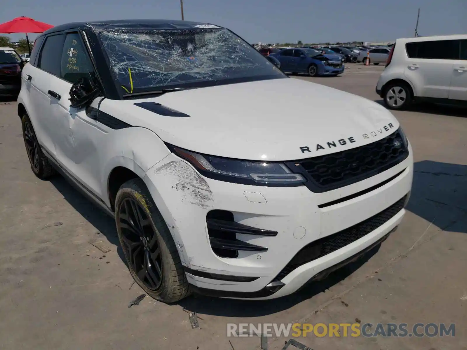 1 Photograph of a damaged car SALZL2GX1LH029874 LAND ROVER RANGEROVER 2020