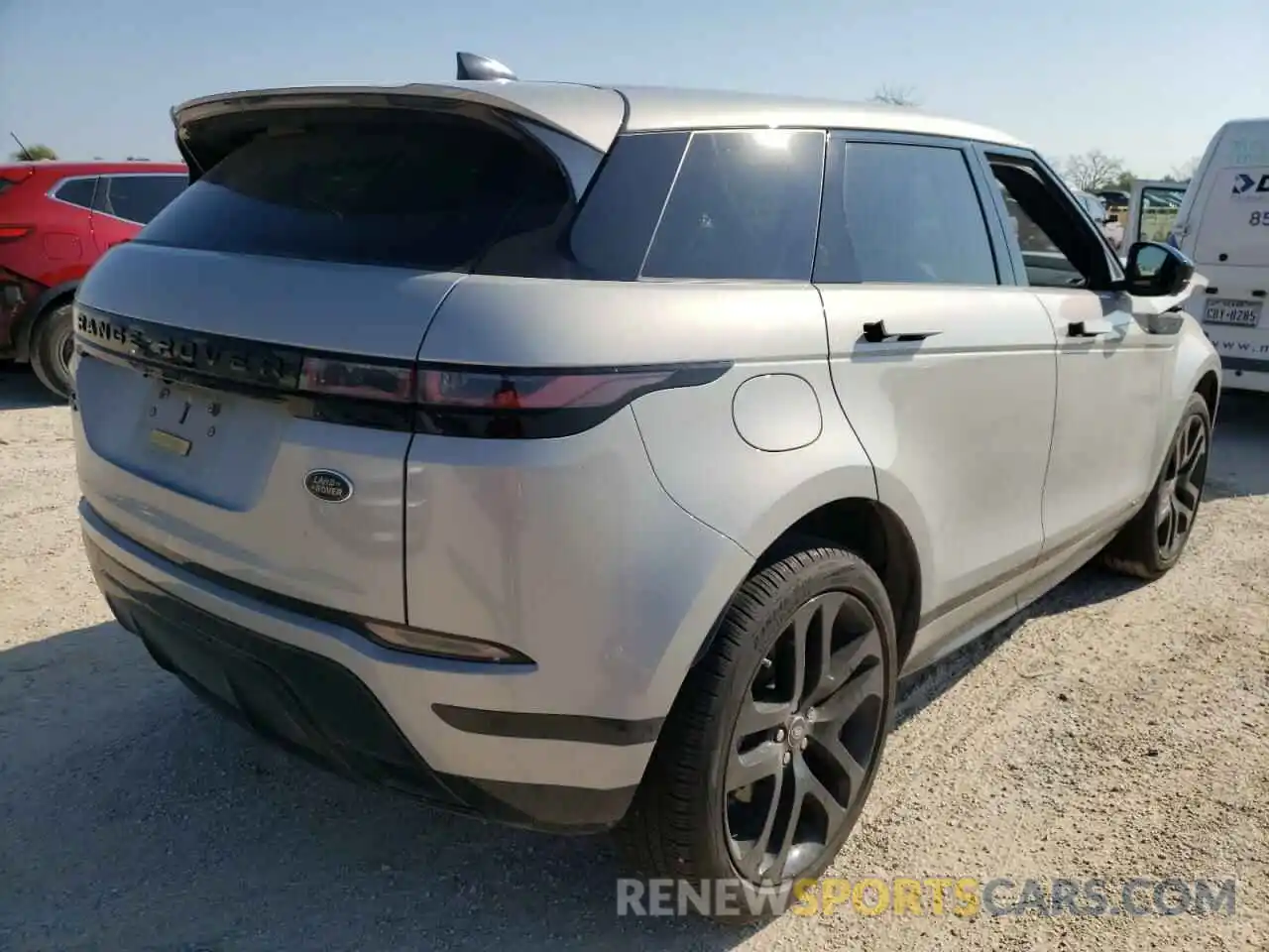 4 Photograph of a damaged car SALZL2GX2LH049129 LAND ROVER RANGEROVER 2020