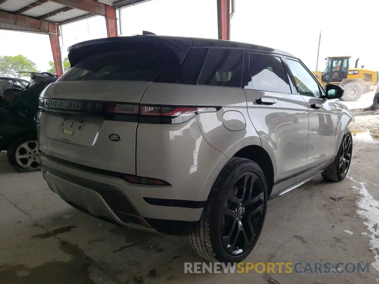 4 Photograph of a damaged car SALZM2GX3LH000941 LAND ROVER RANGEROVER 2020