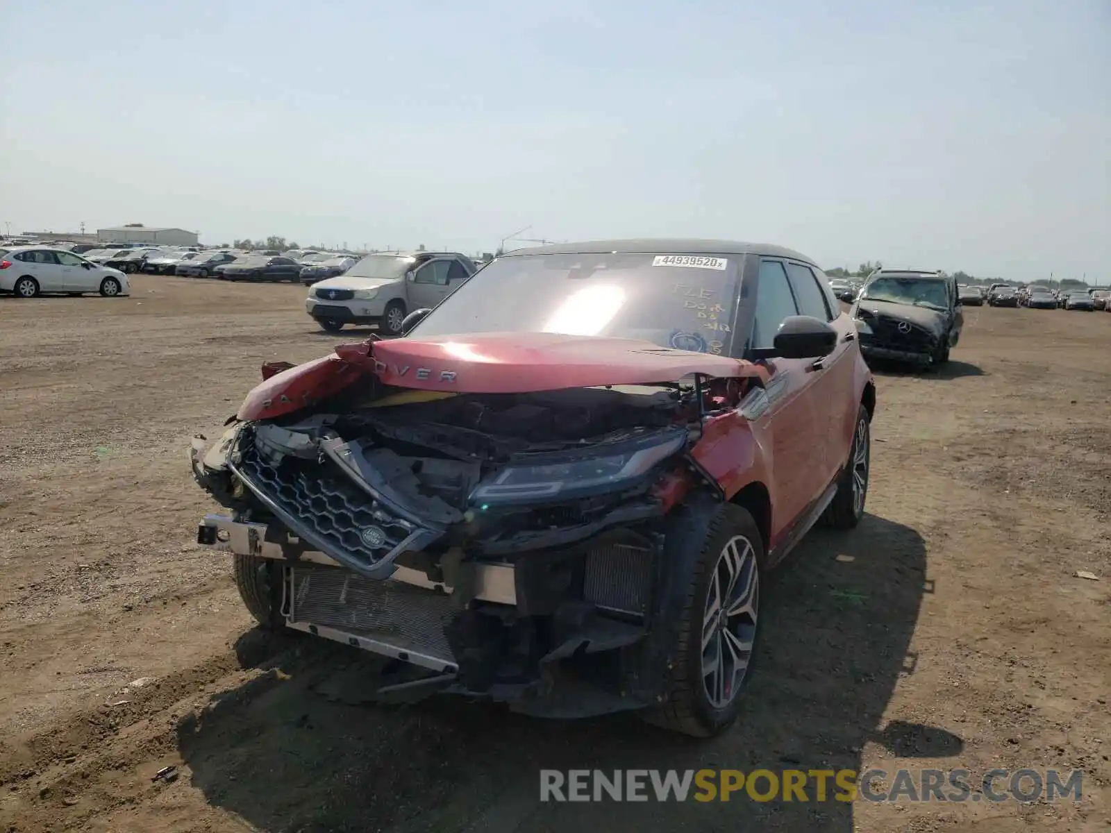 9 Photograph of a damaged car SALZM2GX8LH013135 LAND ROVER RANGEROVER 2020