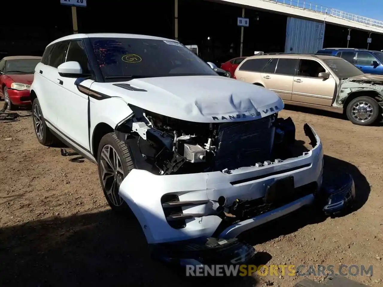 1 Photograph of a damaged car SALZM2GXXLH071375 LAND ROVER RANGEROVER 2020