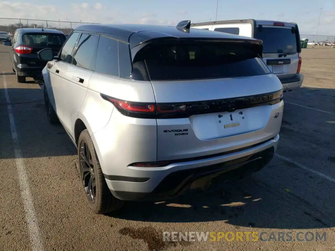 3 Photograph of a damaged car SALZP2FX1LH062444 LAND ROVER RANGEROVER 2020