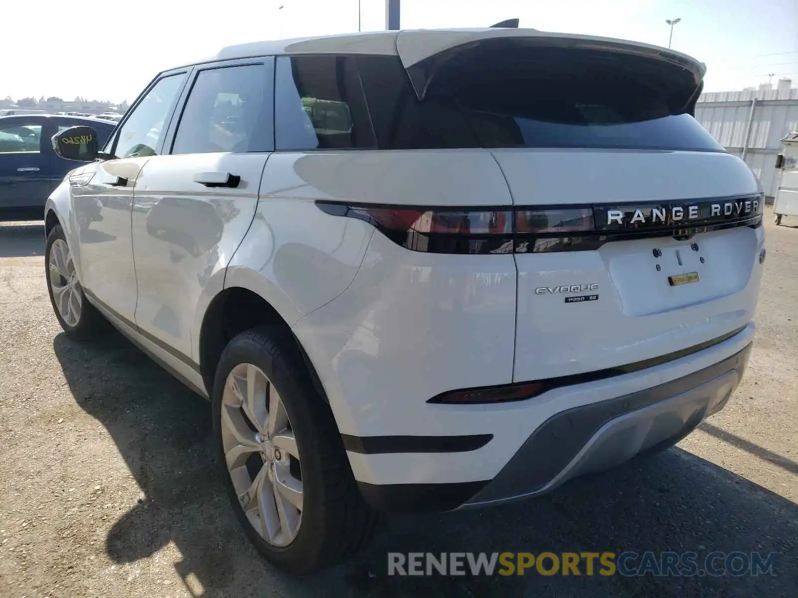 3 Photograph of a damaged car SALZP2FX1LH077428 LAND ROVER RANGEROVER 2020