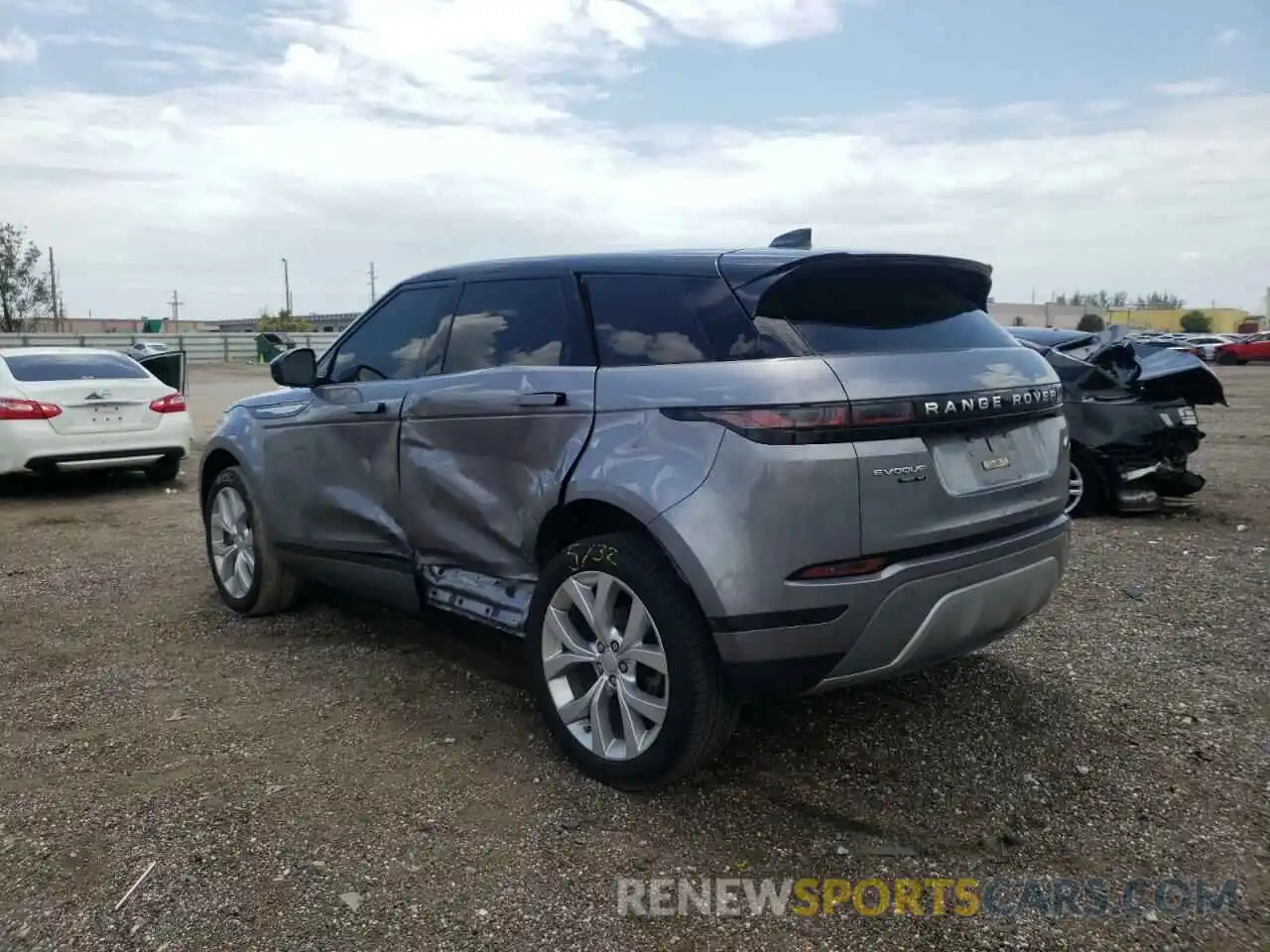 3 Photograph of a damaged car SALZP2FX2LH058628 LAND ROVER RANGEROVER 2020