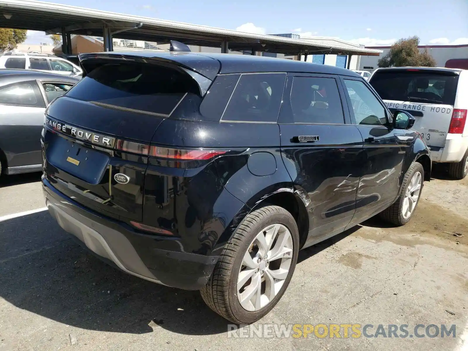 4 Photograph of a damaged car SALZP2FX2LH075378 LAND ROVER RANGEROVER 2020