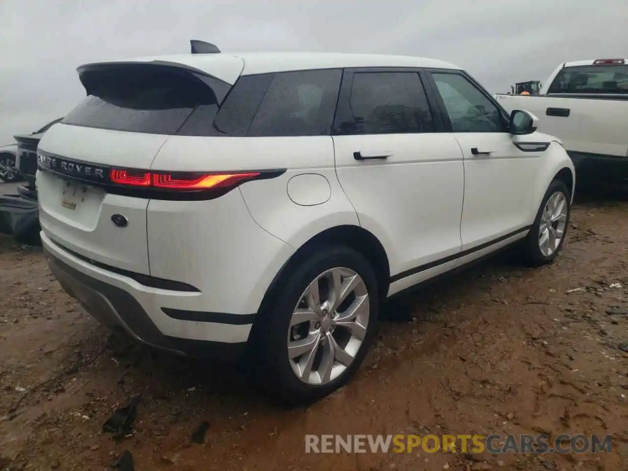 4 Photograph of a damaged car SALZP2FX2LH078118 LAND ROVER RANGEROVER 2020