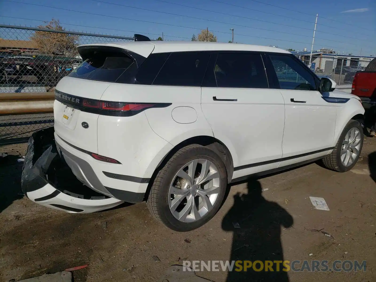 4 Photograph of a damaged car SALZP2FX3LH077091 LAND ROVER RANGEROVER 2020