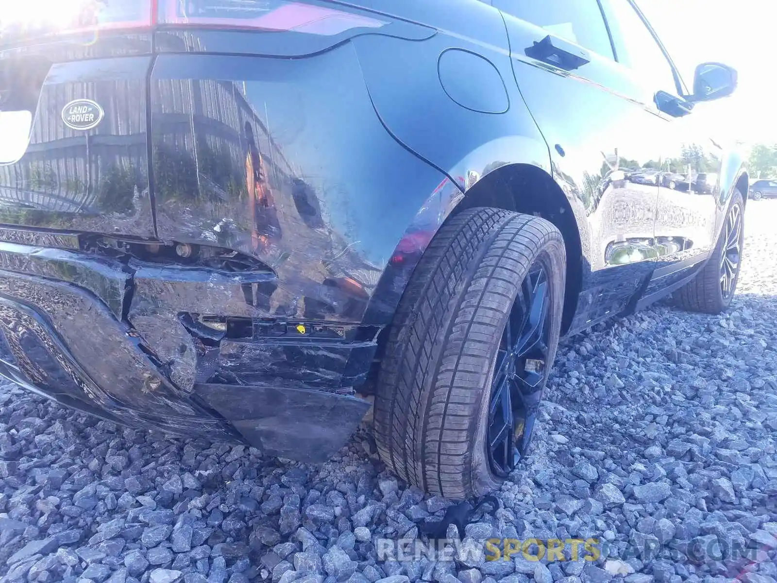 9 Photograph of a damaged car SALZP2FX4LH007454 LAND ROVER RANGEROVER 2020