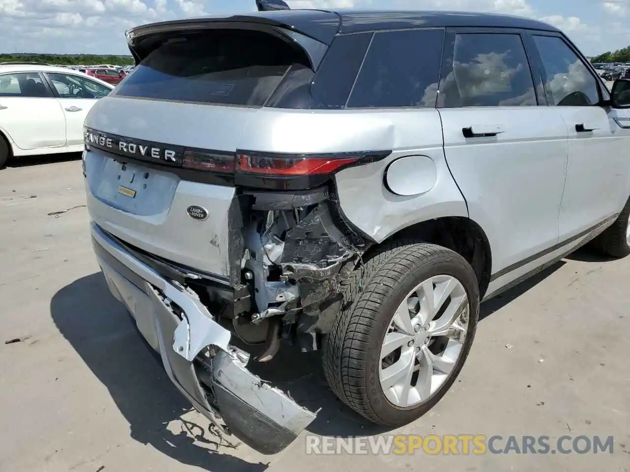 9 Photograph of a damaged car SALZP2FX4LH041541 LAND ROVER RANGEROVER 2020