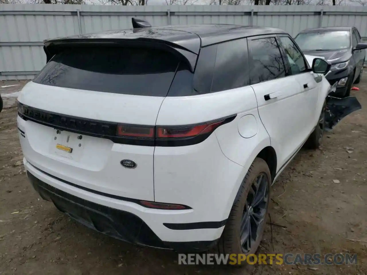 4 Photograph of a damaged car SALZP2FX4LH059375 LAND ROVER RANGEROVER 2020