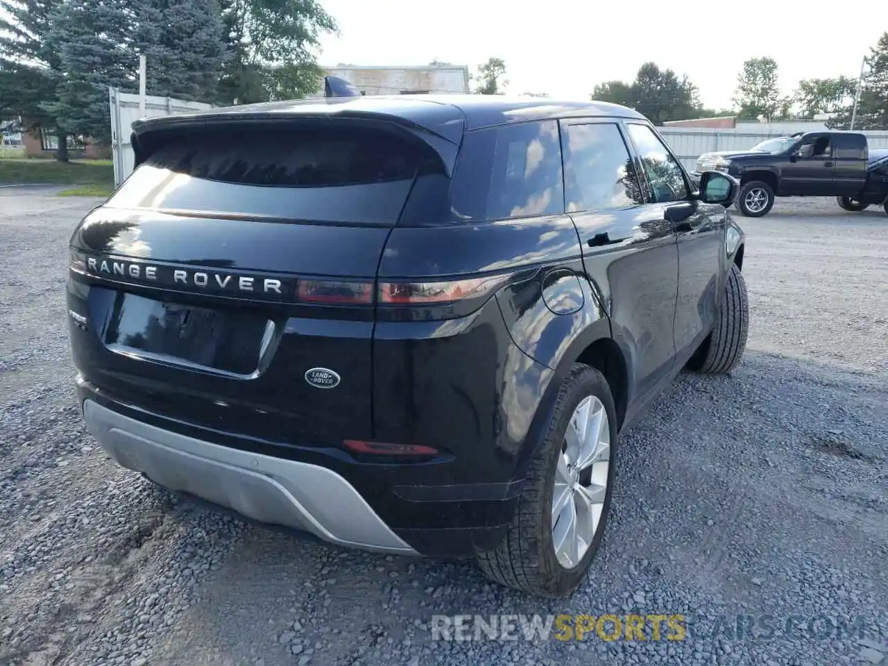 4 Photograph of a damaged car SALZP2FX4LH077794 LAND ROVER RANGEROVER 2020