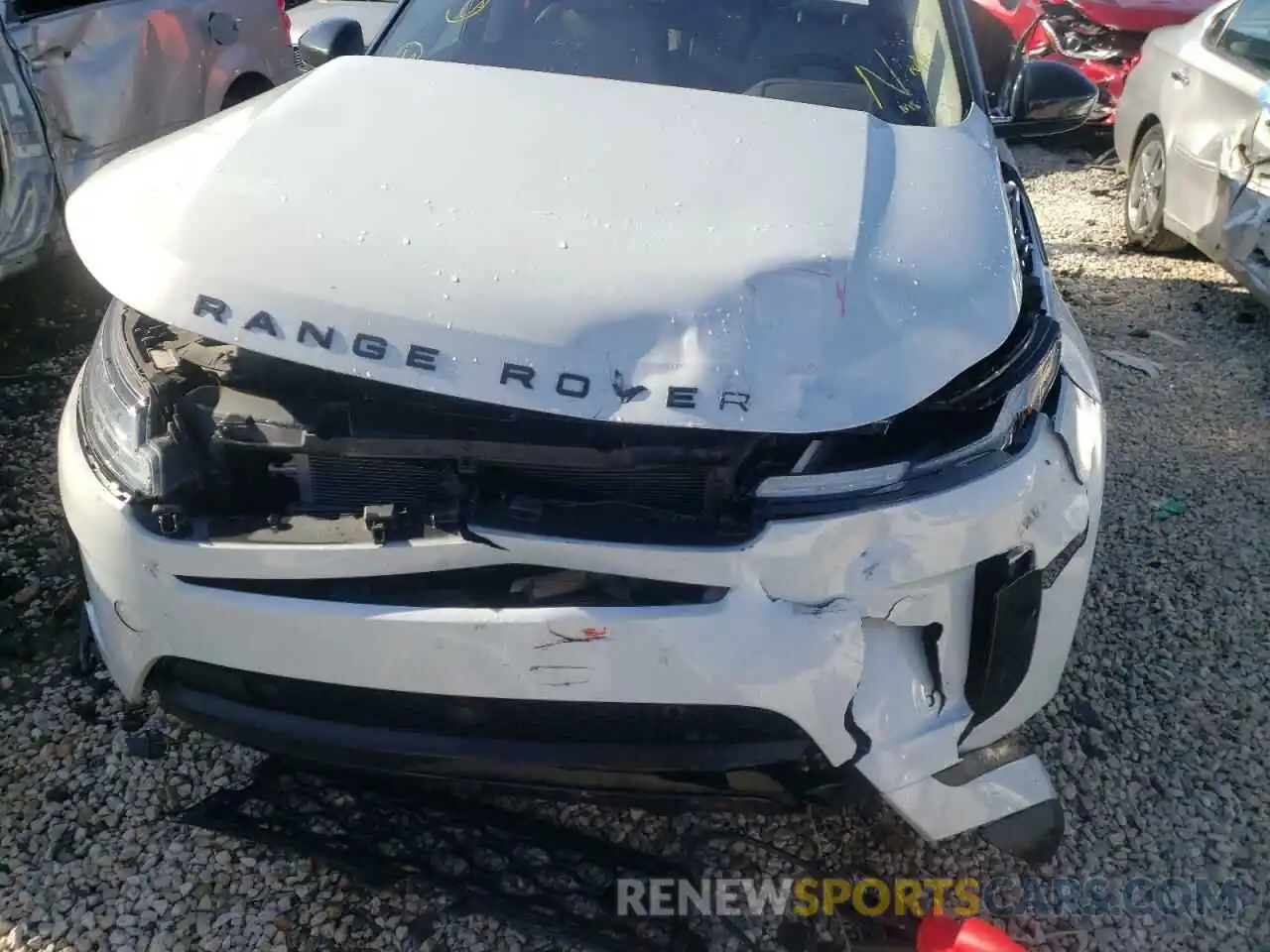 9 Photograph of a damaged car SALZP2FX4LH112415 LAND ROVER RANGEROVER 2020