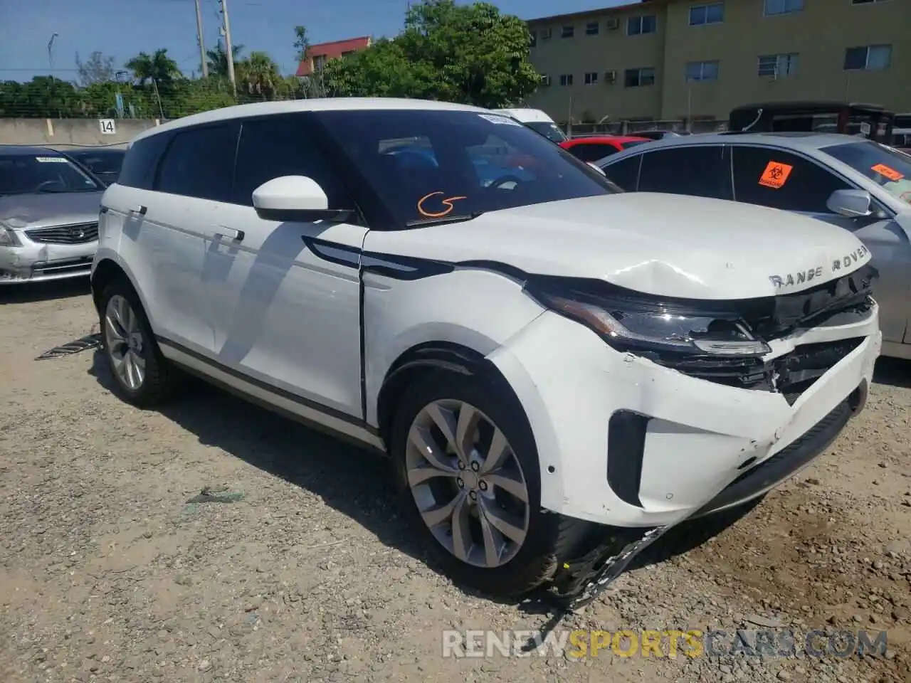 1 Photograph of a damaged car SALZP2FX5LH080686 LAND ROVER RANGEROVER 2020