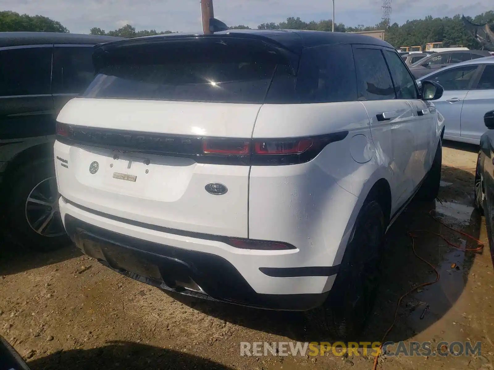 4 Photograph of a damaged car SALZP2FX6LH094550 LAND ROVER RANGEROVER 2020