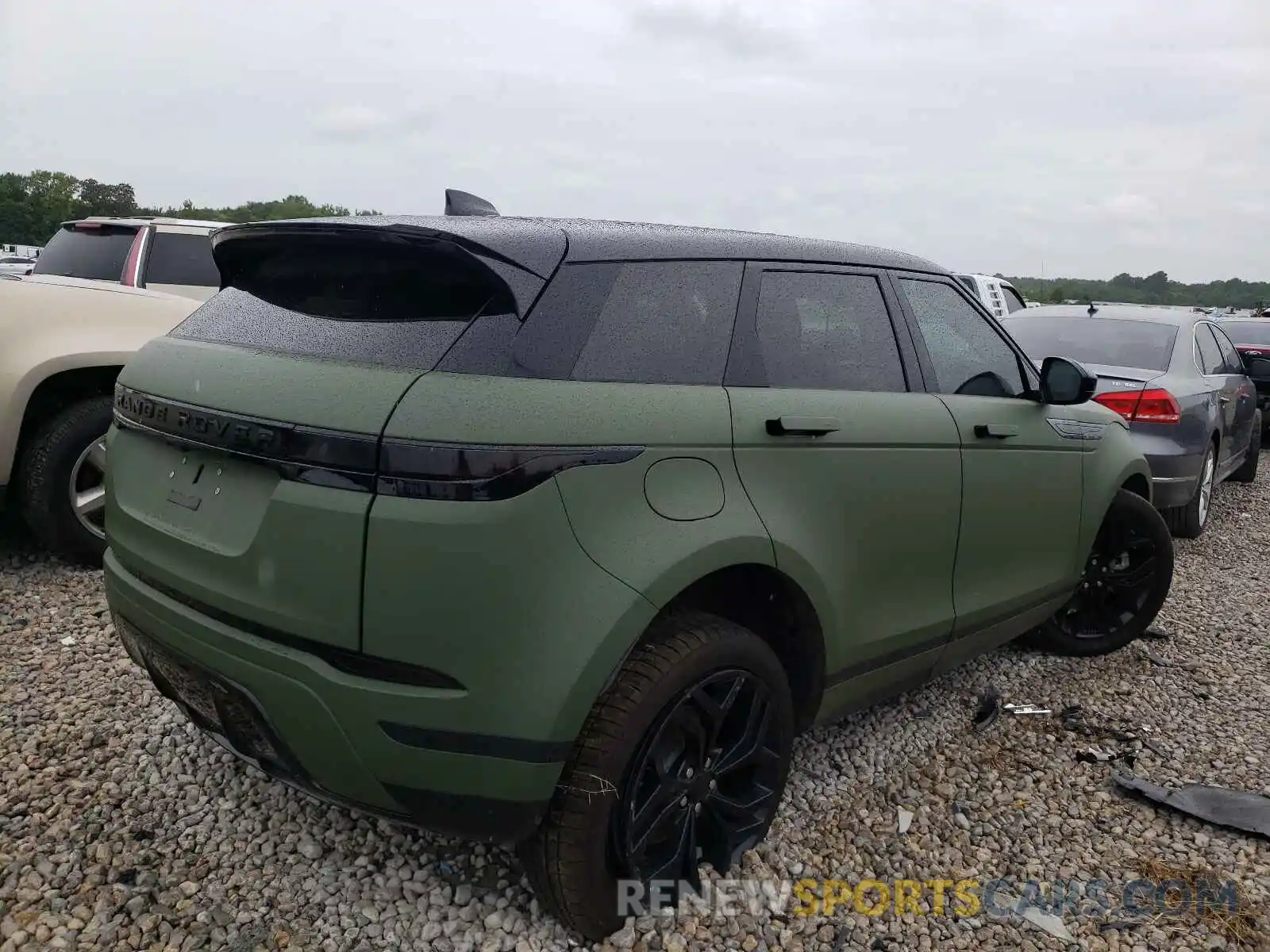 4 Photograph of a damaged car SALZP2FX6LH120662 LAND ROVER RANGEROVER 2020